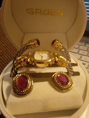 NOS PRISTINE Gruen Ladies Jewelry Set - Cable Watch, Cuff & Earrings - UNWORN